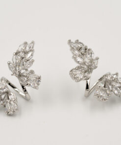 Cercei Fluture Argintii