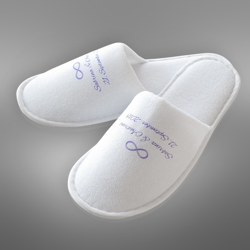 Papuci pentru Invitati