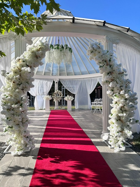 Arcada semiluna all white